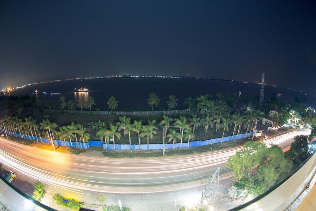 Uptown Hotel Rangoon Eksteriør billede