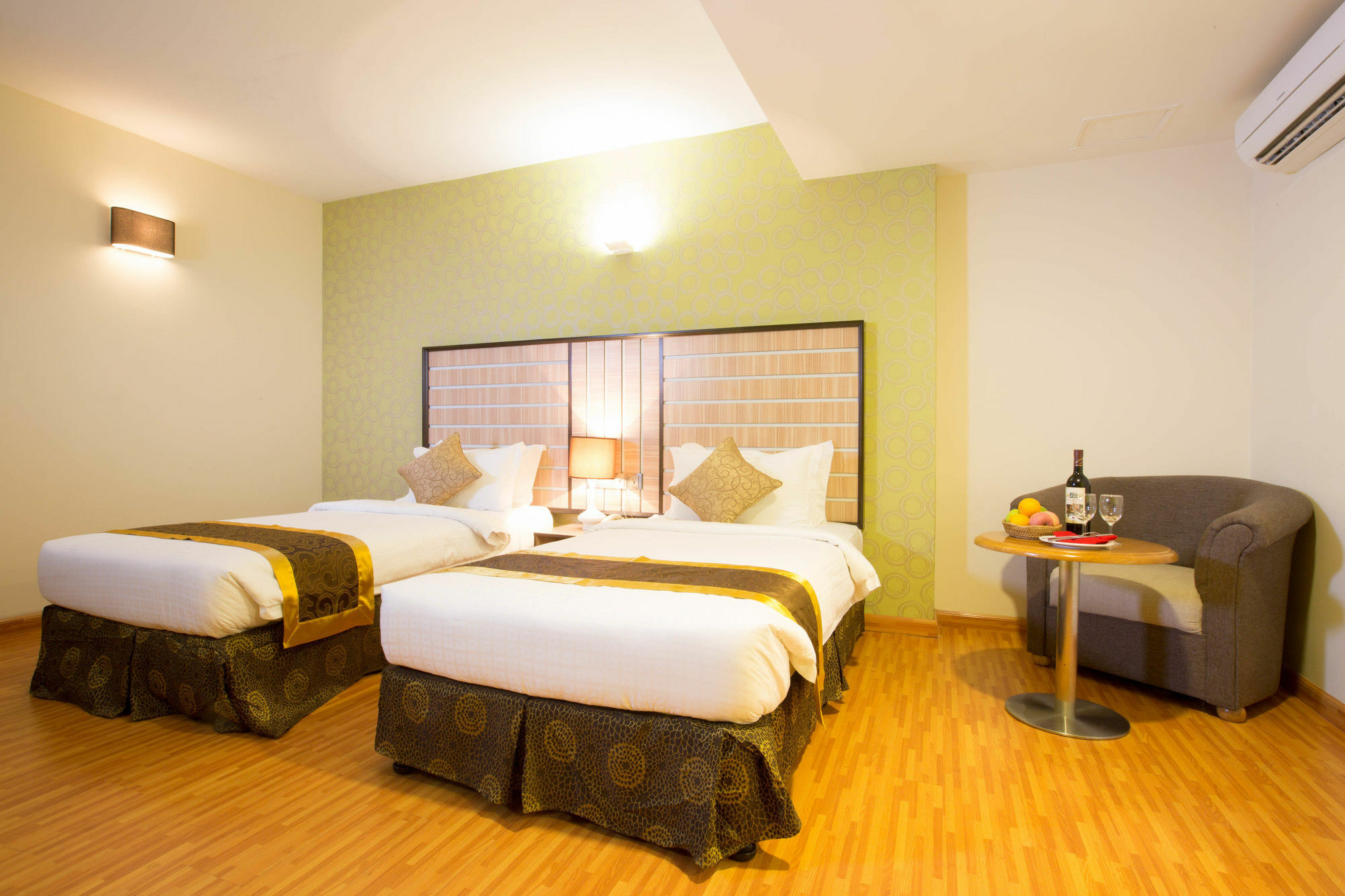 Uptown Hotel Rangoon Eksteriør billede