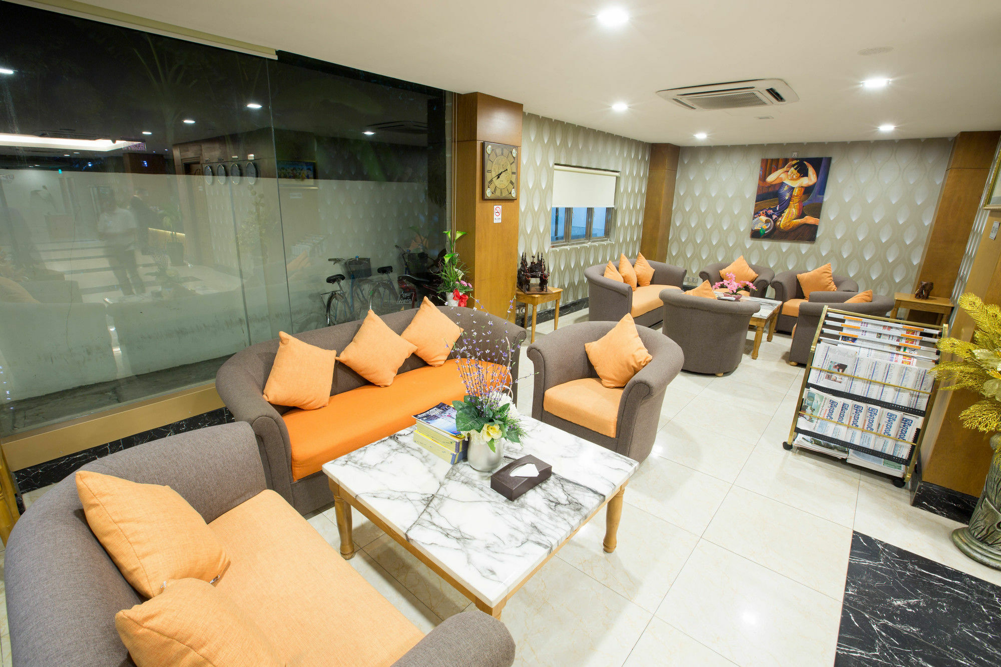 Uptown Hotel Rangoon Eksteriør billede
