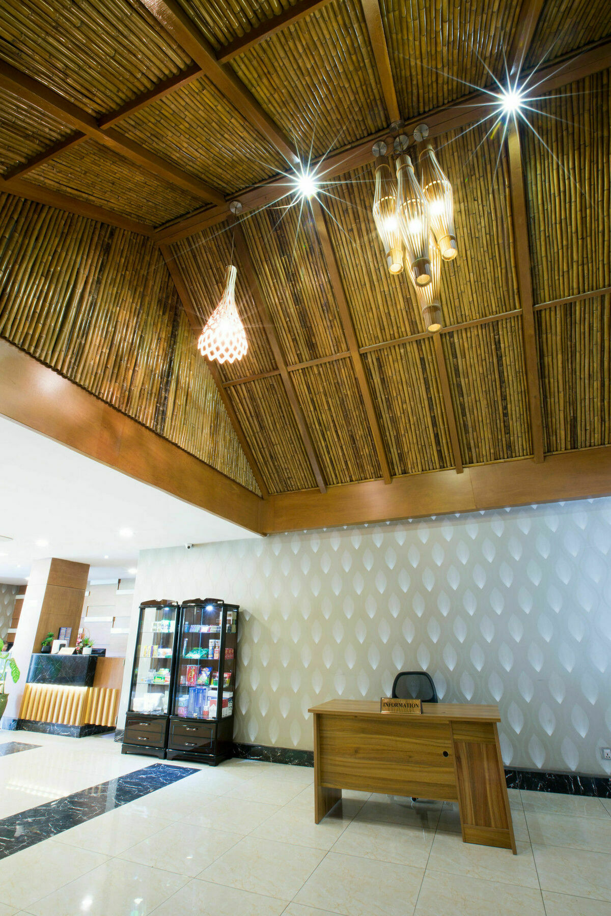 Uptown Hotel Rangoon Eksteriør billede