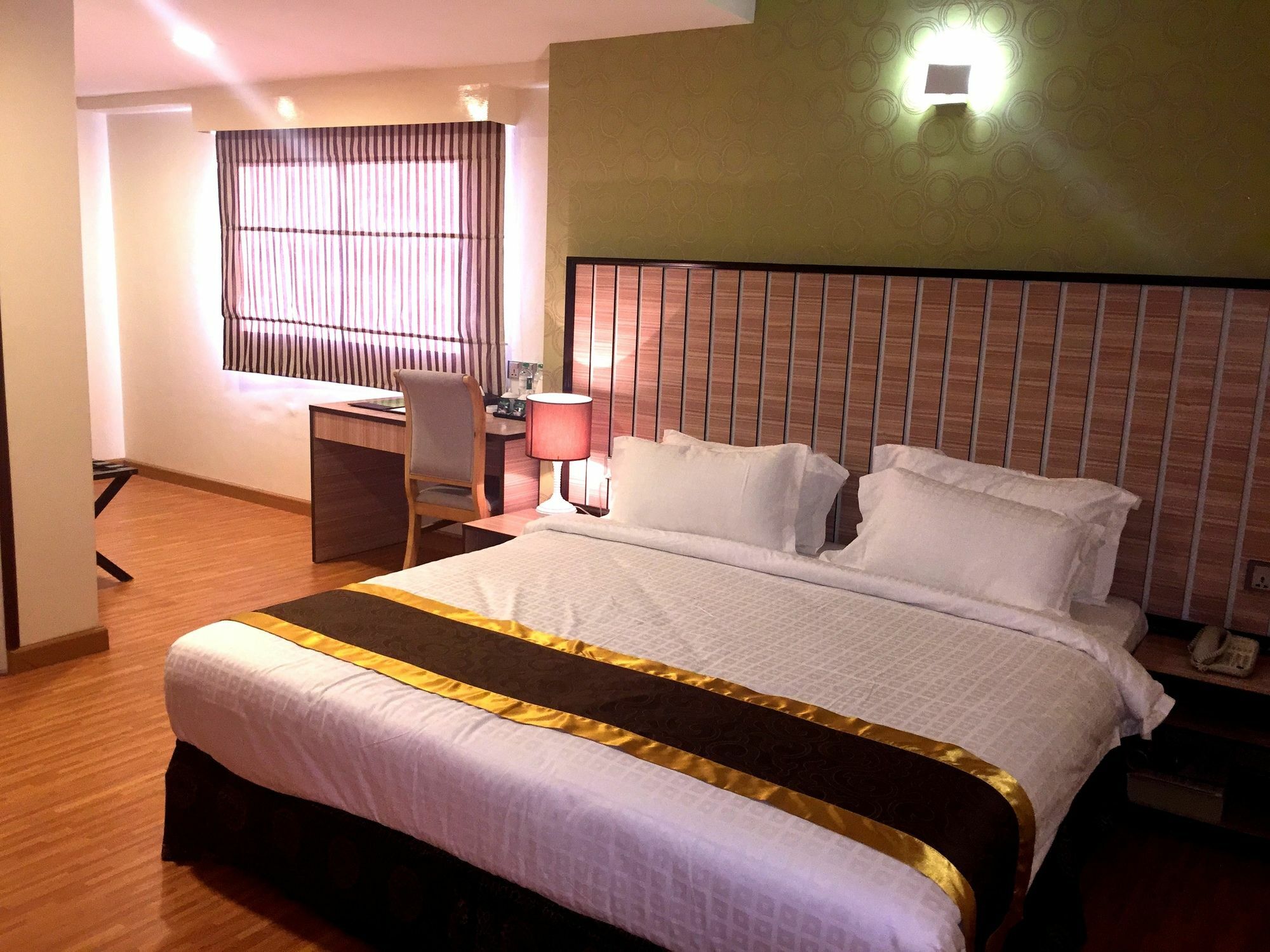 Uptown Hotel Rangoon Eksteriør billede